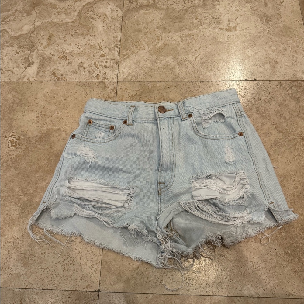 Pull&Bear Light Wash Ripped Jean Shorts